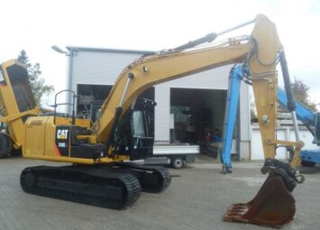 CAT 318