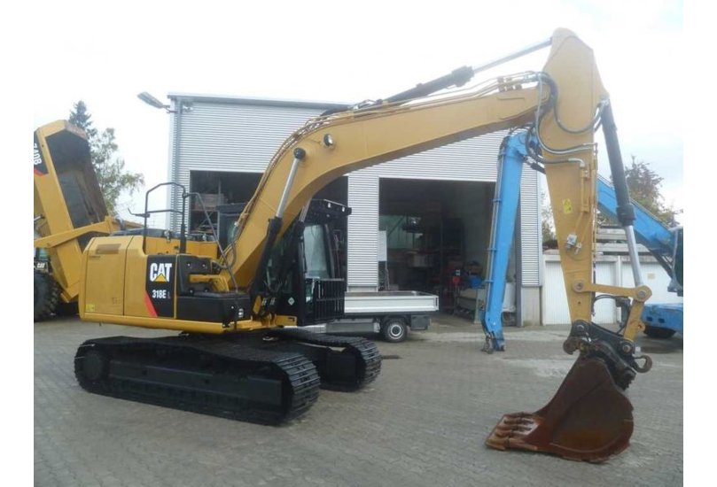 CAT 318
